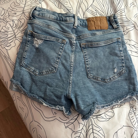 Zara Jean Shorts 4 - Picture 2 of 3